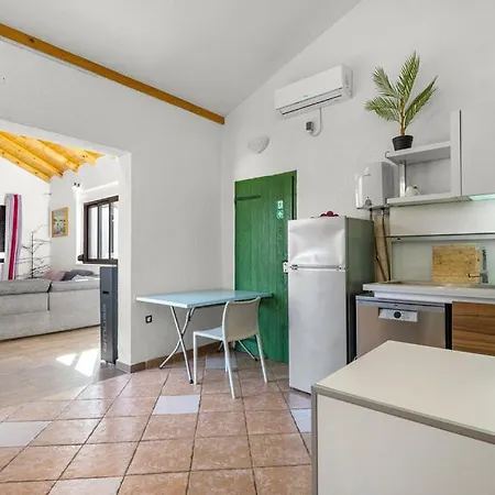 With Whirpool 2 Bedrooms